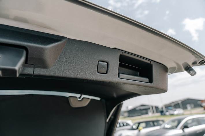 Sølv Ford Kuga fra 2022