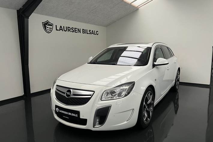 undefined Opel Insignia fra 2010