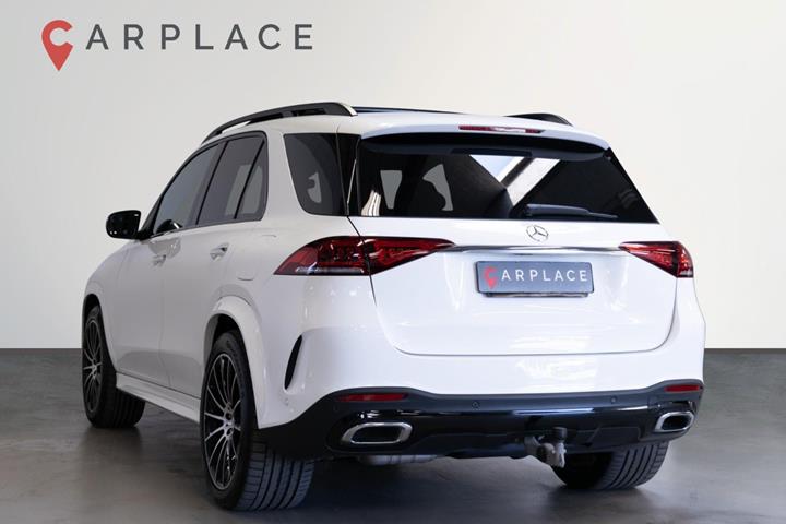 Hvid Mercedes GLE350 de fra 2022