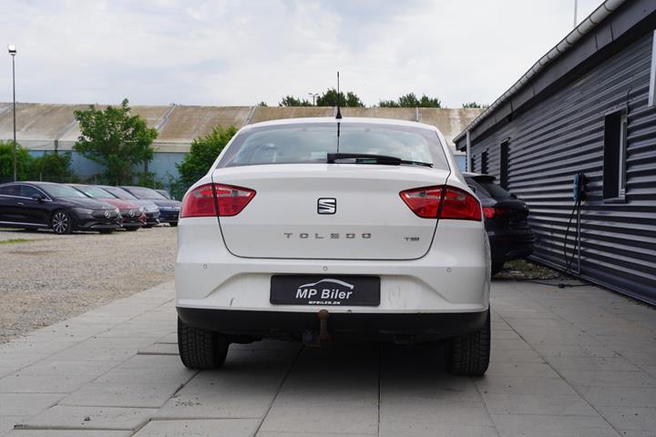 Hvid Seat Toledo fra 2015
