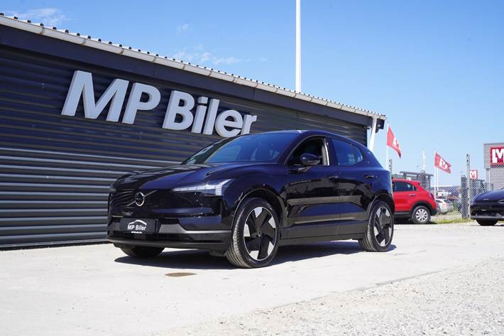 Sort Volvo EX30 fra 2024