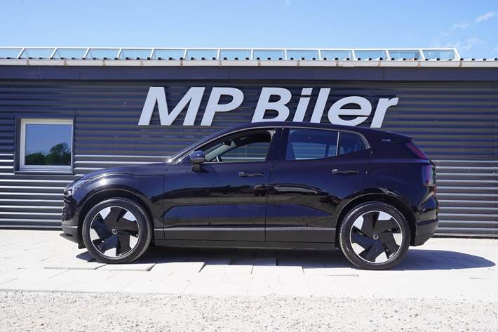 Sort Volvo EX30 fra 2024