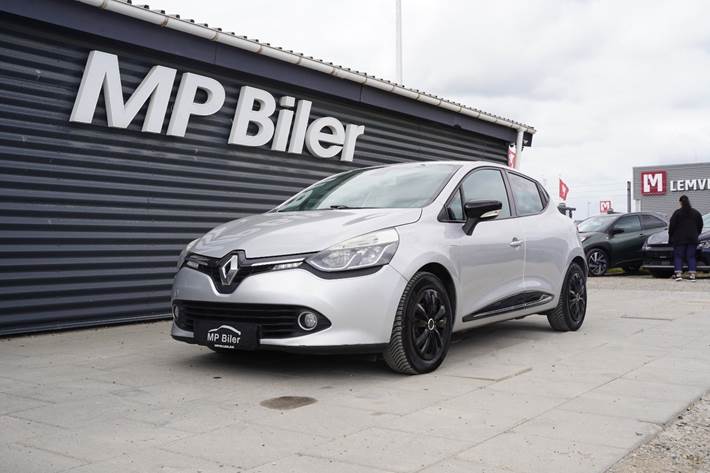 Sølv Renault Clio IV fra 2016