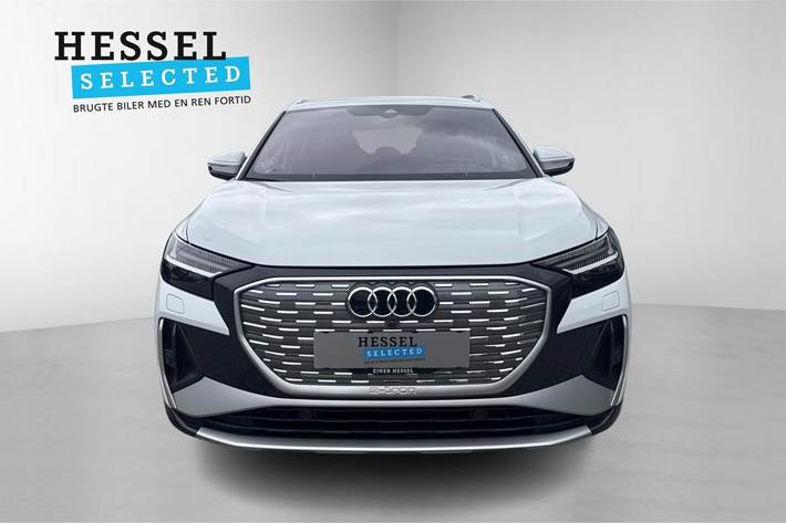 Hvid Audi Q4 e-tron fra 2024