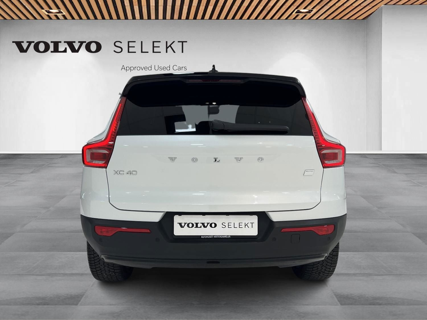 Hvid Volvo XC40 fra 2022