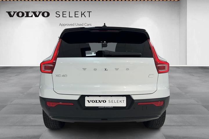 Hvid Volvo XC40 fra 2022