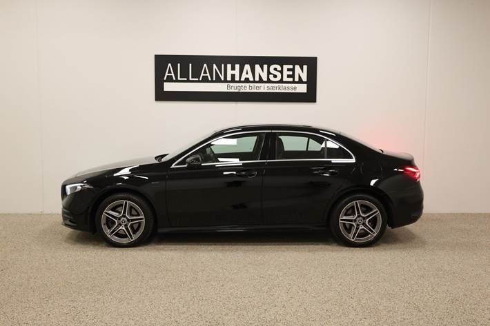 Sort Mercedes A250 e fra 2020