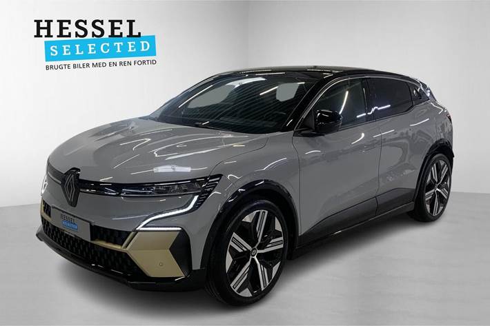 Grå Renault Megane E-Tech fra 2023 set udefra