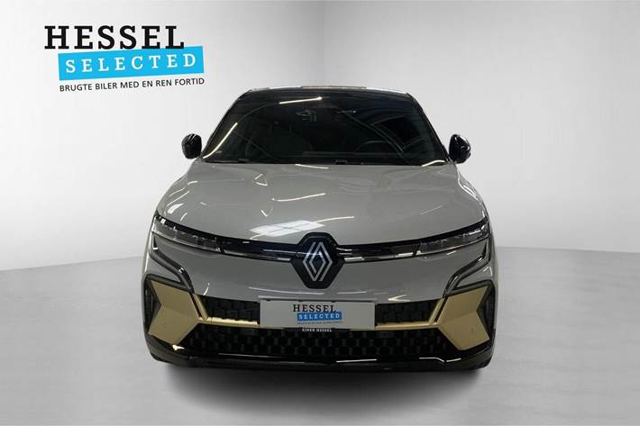 Grå Renault Megane E-Tech fra 2023