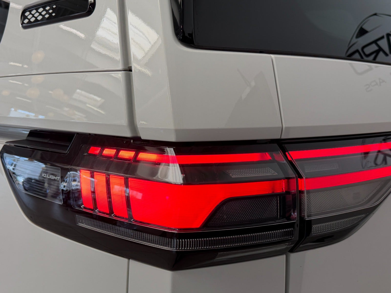 Hvid VW ID.Buzz fra 2025