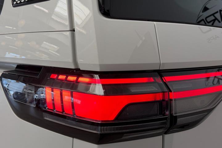 Hvid VW ID.Buzz fra 2025