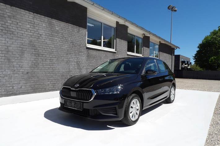 Sort Skoda Fabia fra 2022