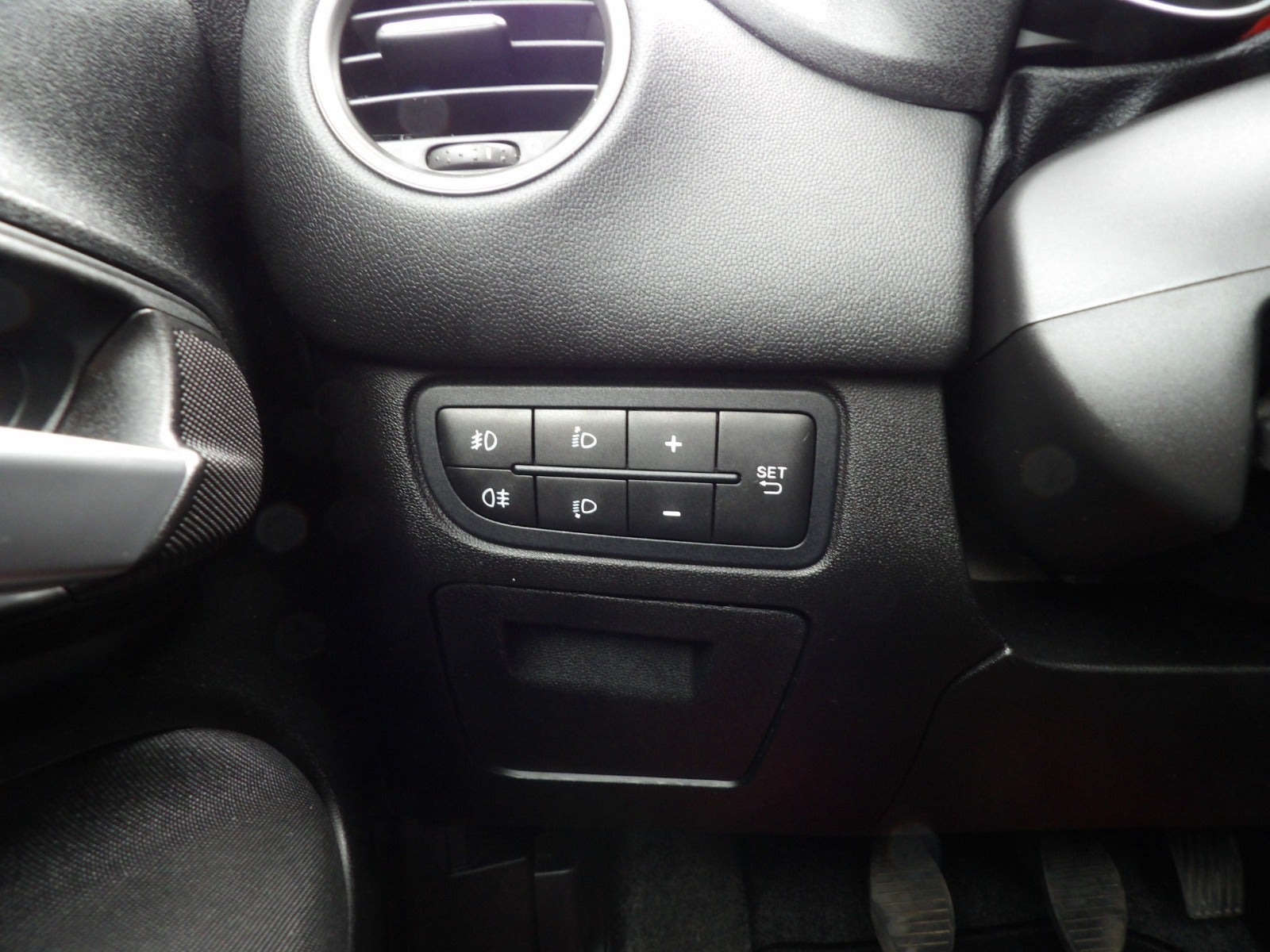Sølv Fiat Punto fra 2015
