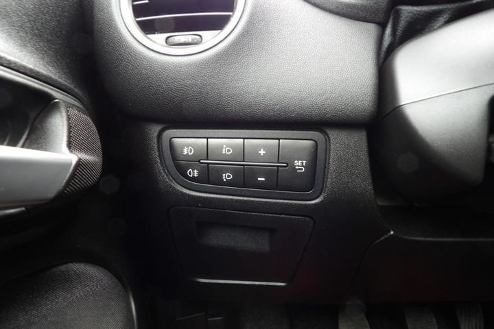 Sølv Fiat Punto fra 2015