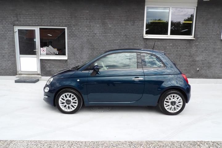 Blå Fiat 500 fra 2016