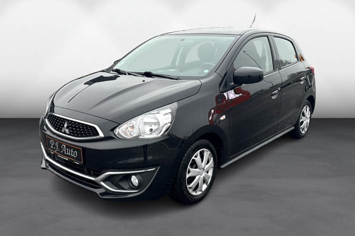Sort Mitsubishi Space Star fra 2020