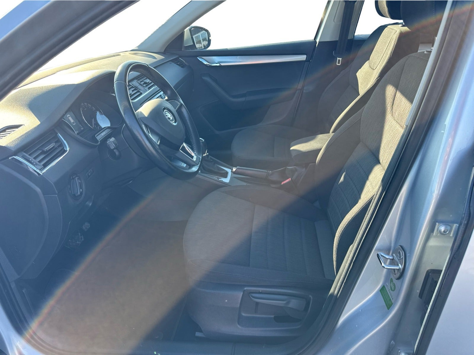 Sølv Skoda Octavia fra 2017