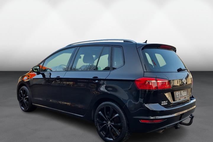 undefined VW Golf Sportsvan fra 2015