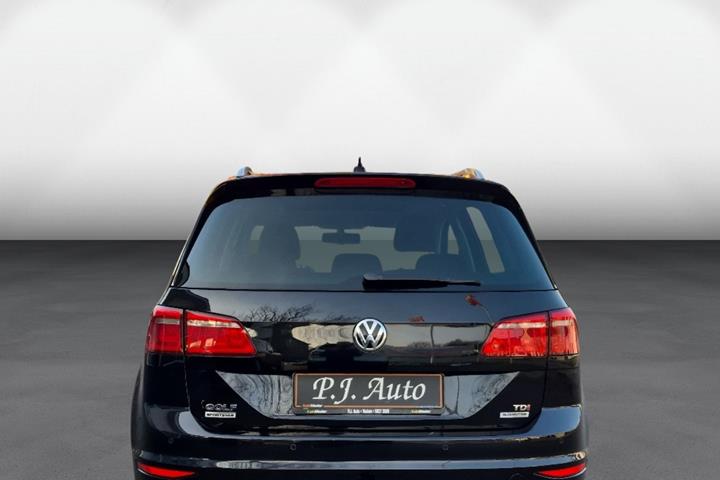 undefined VW Golf Sportsvan fra 2015