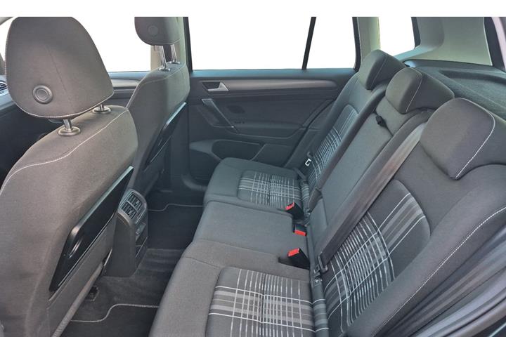 undefined VW Golf Sportsvan fra 2015