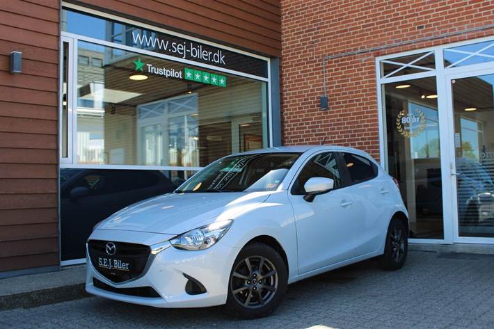 Hvid Mazda 2 fra 2019