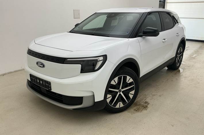 Hvid Ford Explorer fra 2025