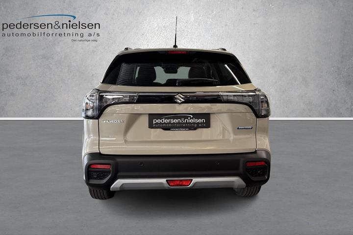 undefined Suzuki S-Cross fra 2026