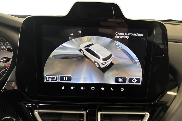 undefined Suzuki S-Cross fra 2026