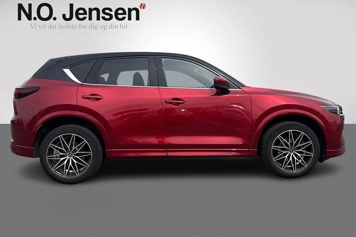 Rød Mazda CX-5 fra 2023