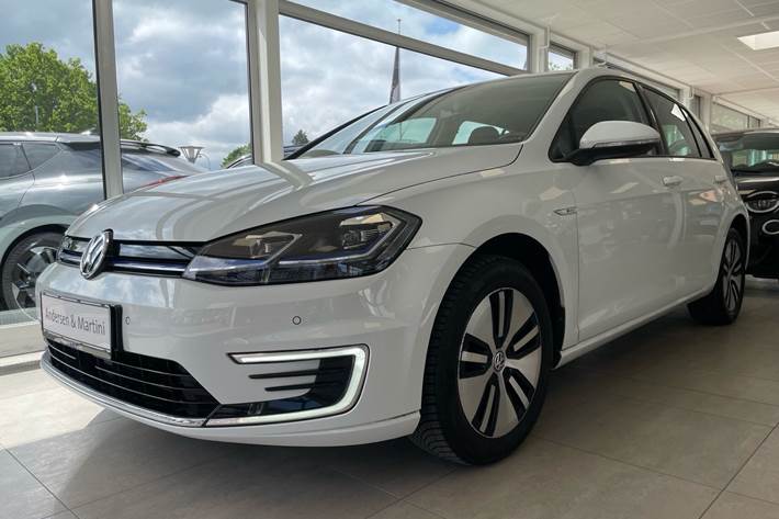 Hvid VW e-Golf fra 2021