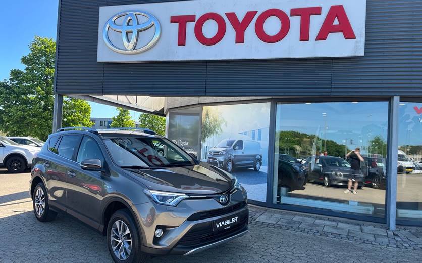 Toyota RAV4 2,5 Hybrid H3 Safety Sense 4x2 197HK 5d 6g Aut.