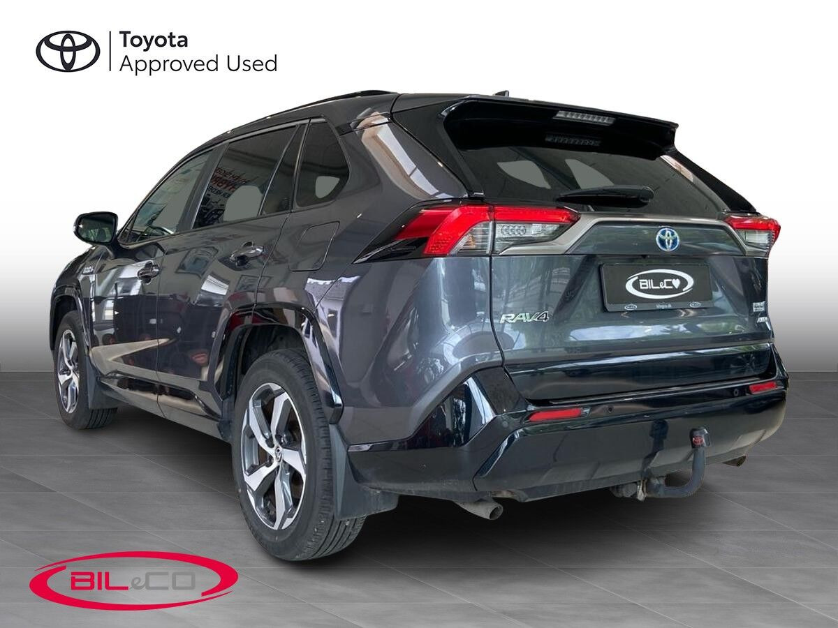 Grå Toyota RAV4 Plug-in fra 2020