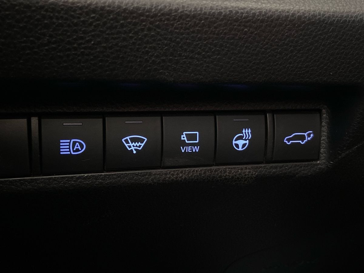Grå Toyota RAV4 Plug-in fra 2020