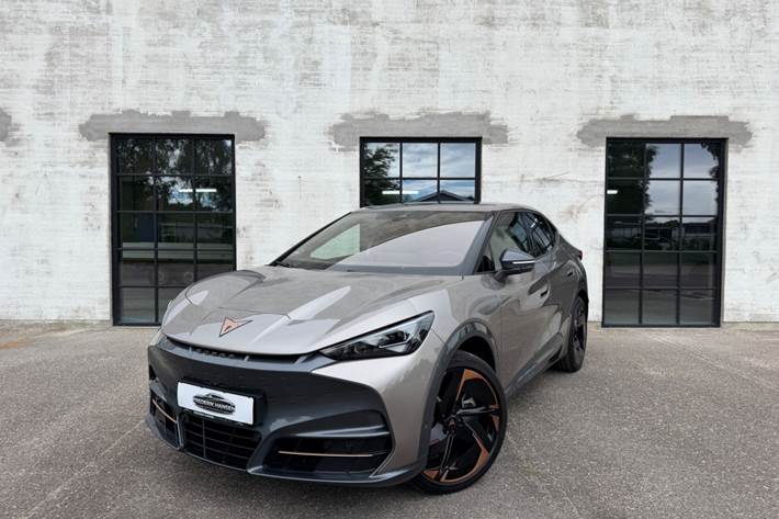 Beige Cupra Tavascan fra 2025
