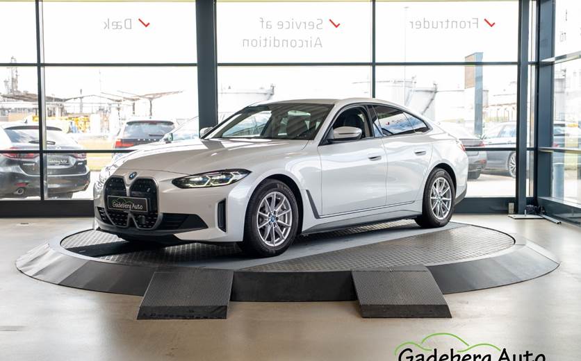 BMW i4 eDrive40