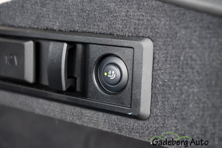 Hvid BMW i4 fra 2022