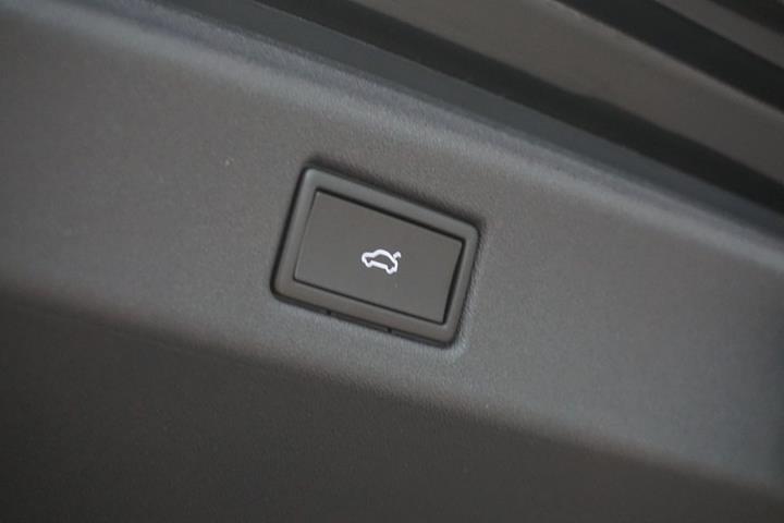 Sølv VW ID.7 fra 2026