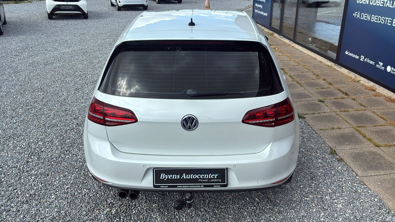 Hvid VW Golf VII fra 2015