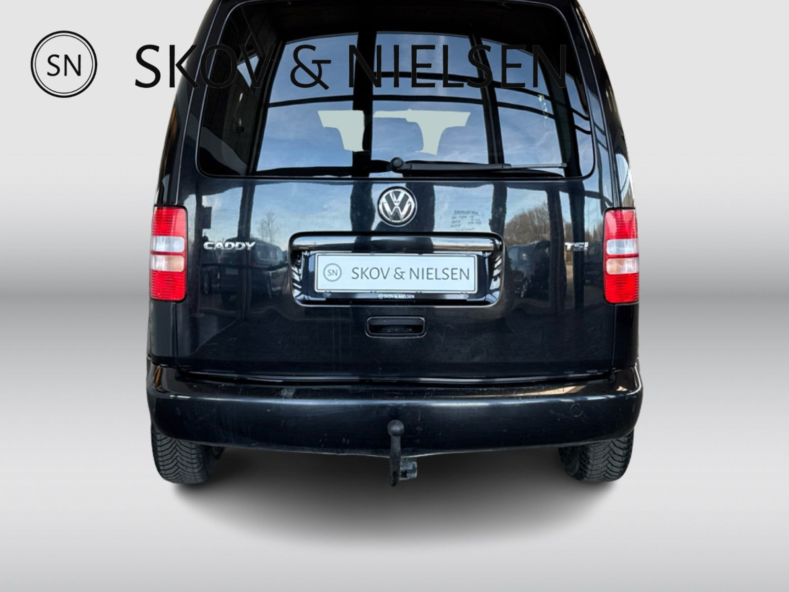 Sort VW Caddy fra 2011