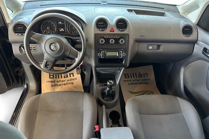 Sort VW Caddy fra 2011