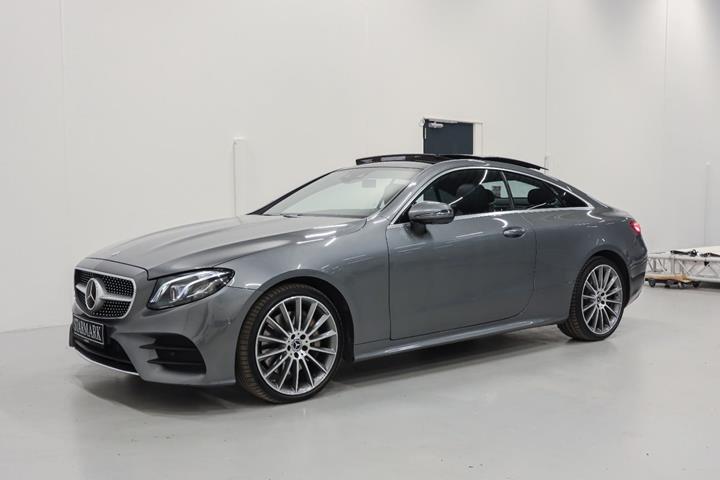 Grå Mercedes E400 fra 2017
