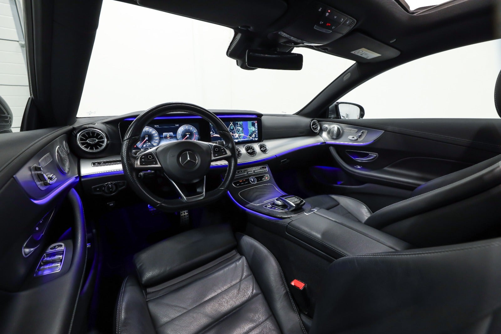 Grå Mercedes E400 fra 2017