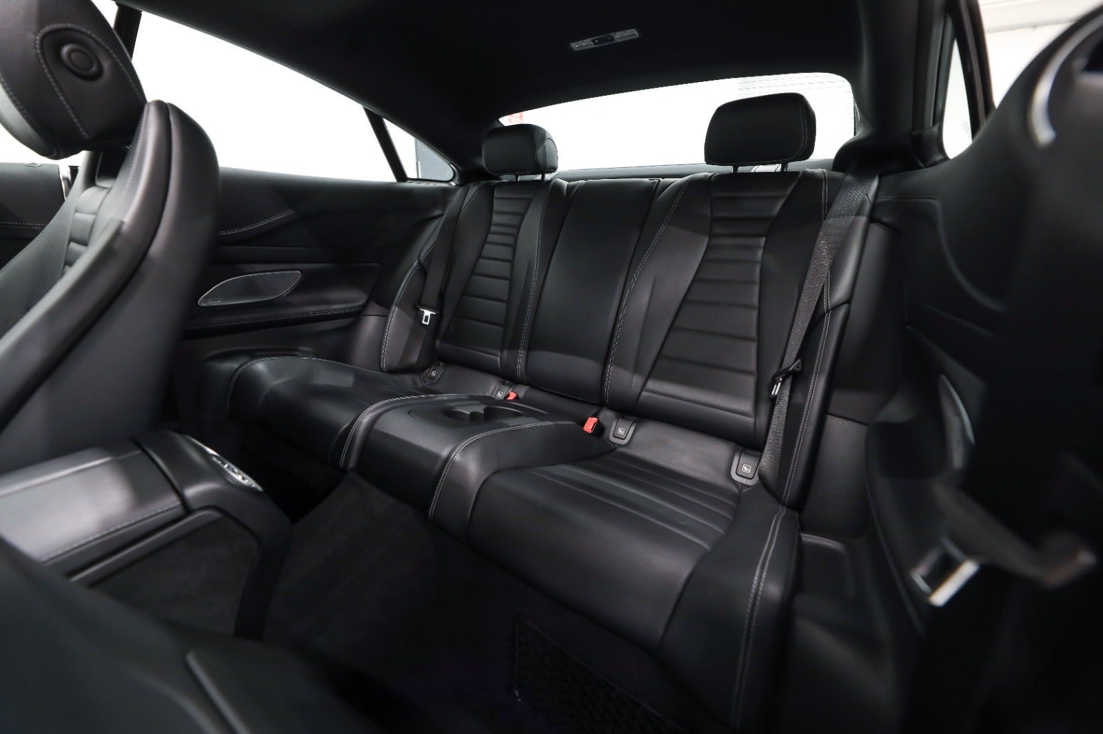 Grå Mercedes E400 fra 2017