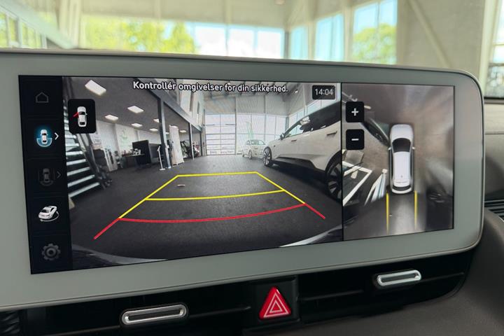 Grå Hyundai Ioniq 5 fra 2023