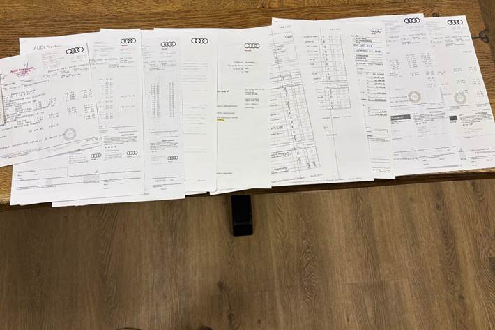 Grå Audi Q2 fra 2018
