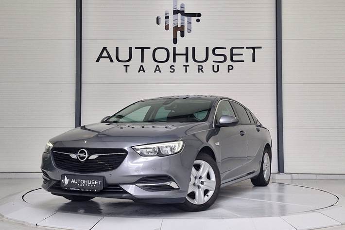undefined Opel Insignia fra 2018
