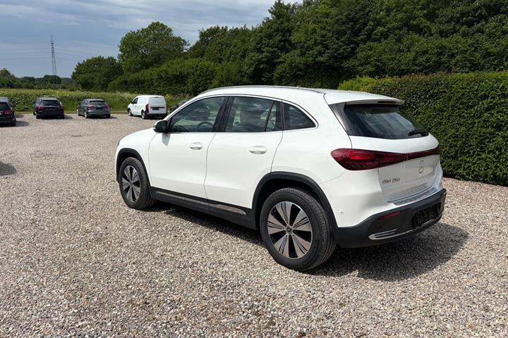 undefined Mercedes EQA250 fra 2025
