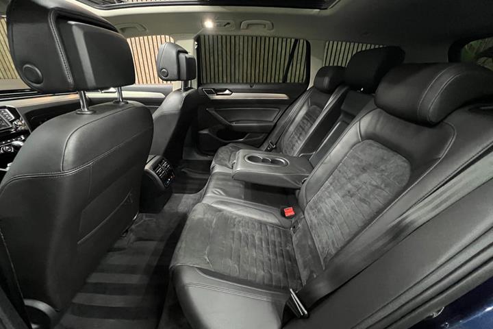 undefined VW Passat fra 2016