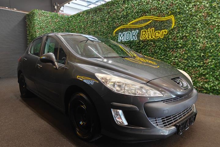 undefined Peugeot 308 fra 2010 set udefra