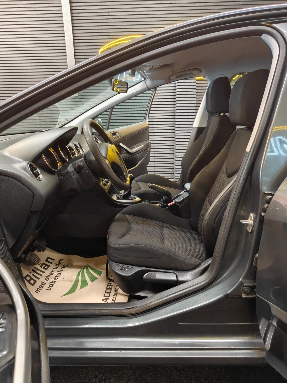 undefined Peugeot 308 fra 2010